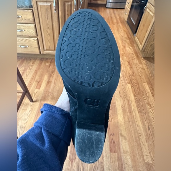 Gianni Bini suede boots - Picture 5 of 5